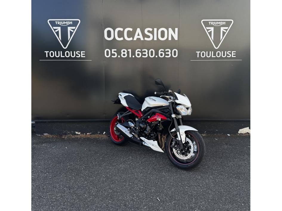 TRIUMPH STREET TRIPLE 675 R