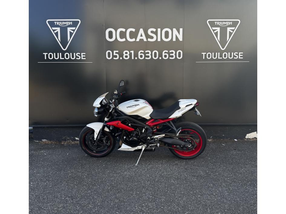 TRIUMPH STREET TRIPLE 675 R